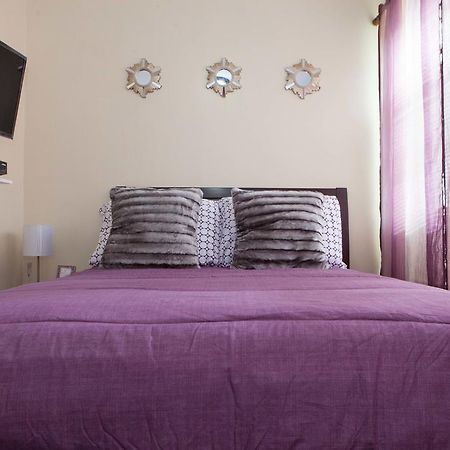 Studio, One And Two Bedroom Apartments - Bronx Ню Йорк Екстериор снимка
