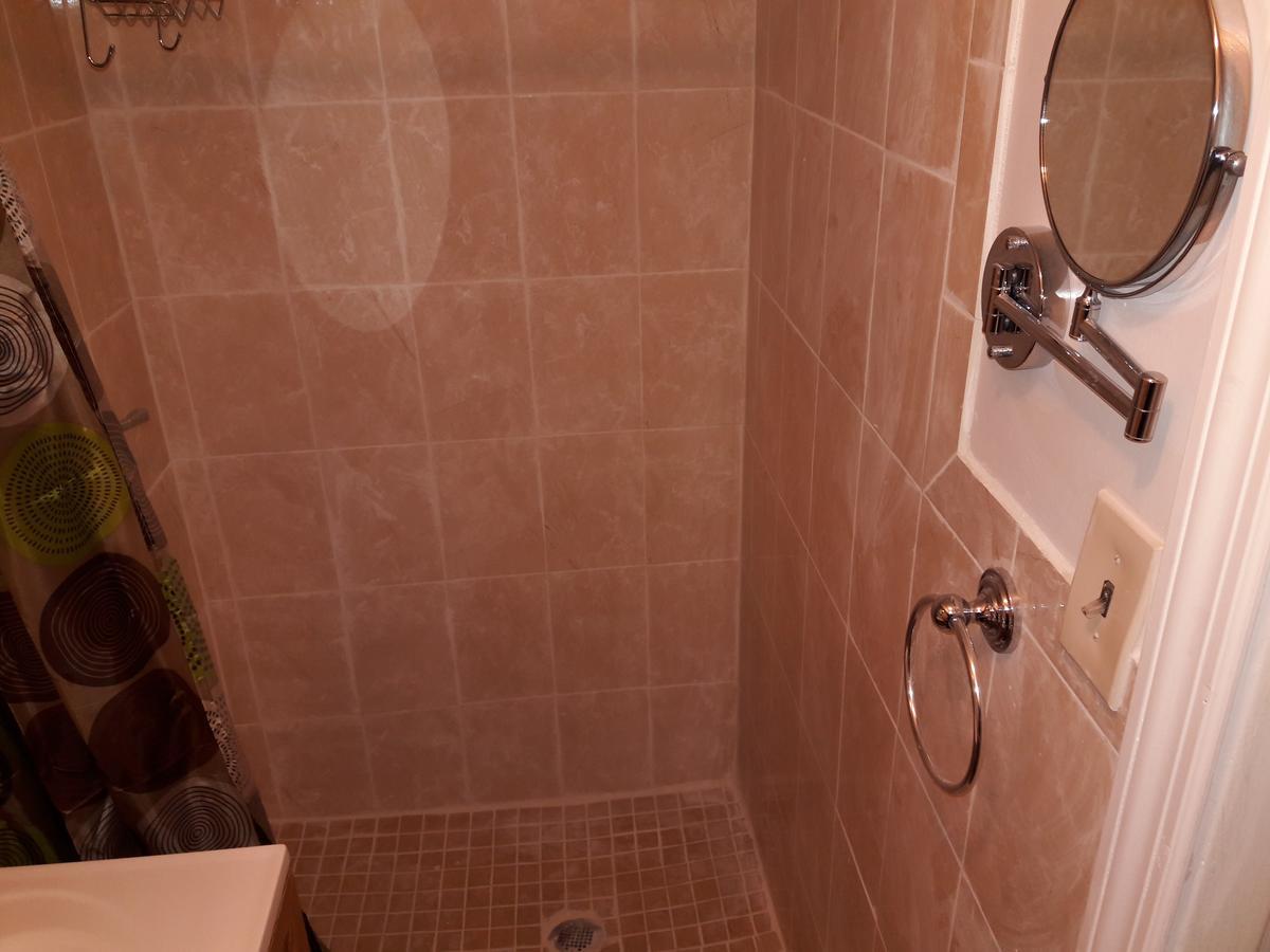 Studio, One And Two Bedroom Apartments - Bronx Ню Йорк Екстериор снимка